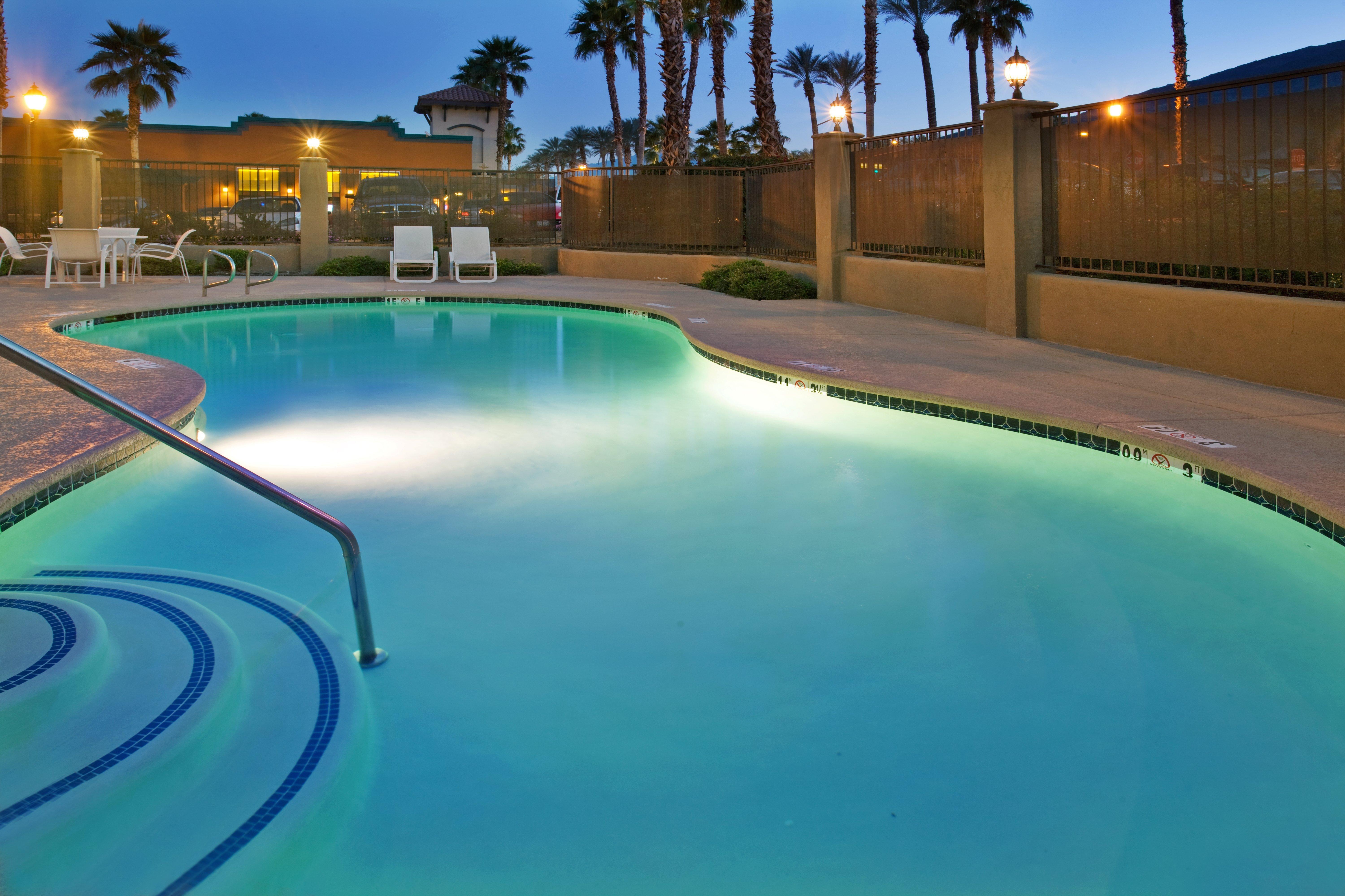 Holiday Inn Express & Suites Rancho Mirage - Palm Spgs Area By Ihg Ngoại thất bức ảnh