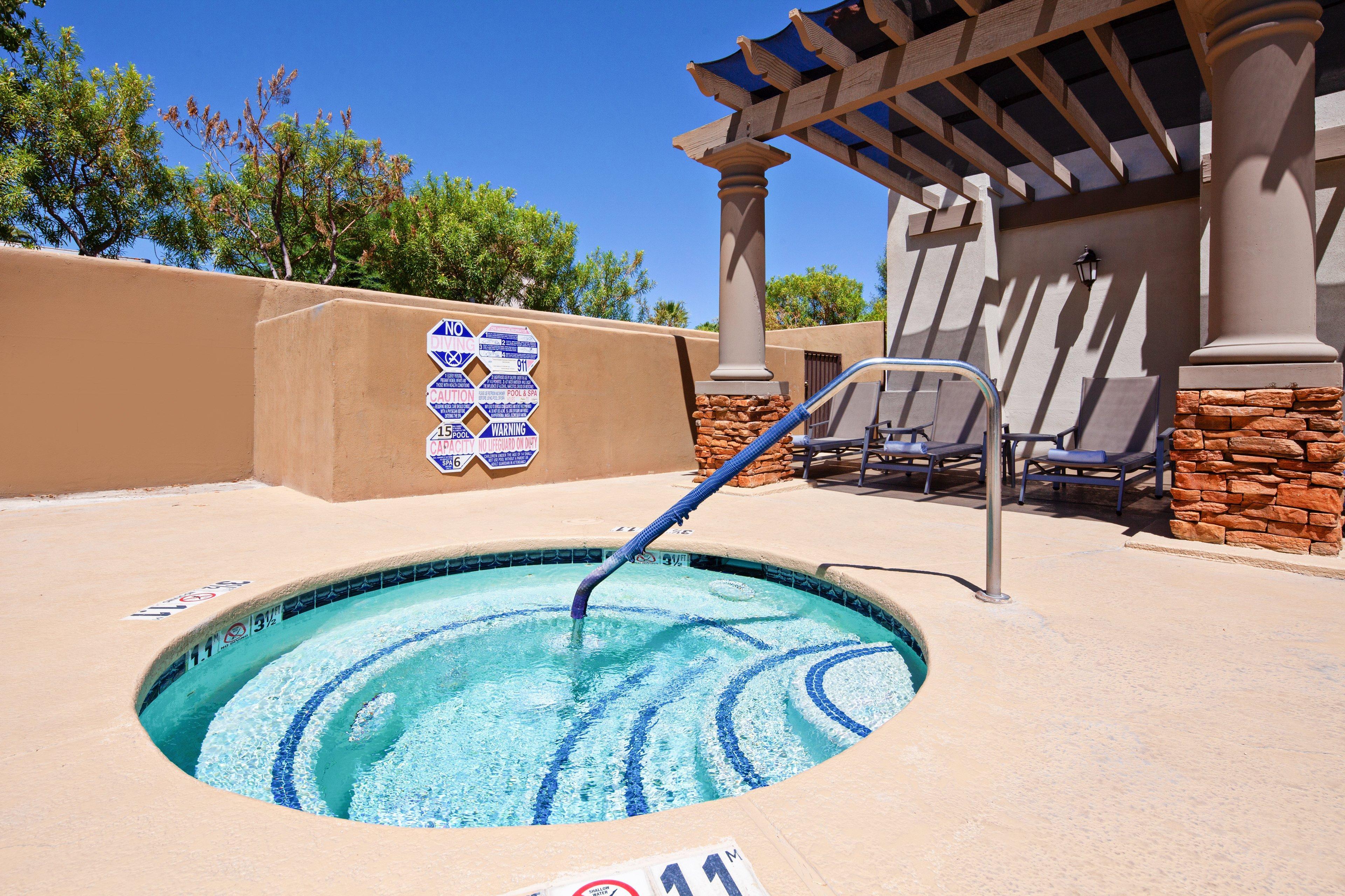 Holiday Inn Express & Suites Rancho Mirage - Palm Spgs Area, An Ihg Hotel Ngoại thất bức ảnh