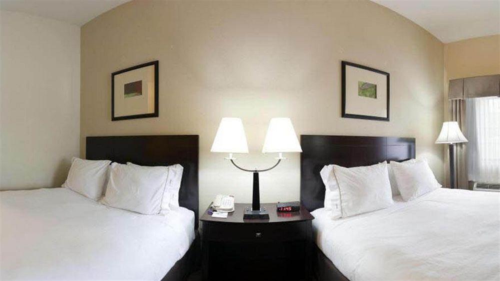 Holiday Inn Express & Suites Rancho Mirage - Palm Spgs Area, An Ihg Hotel Ngoại thất bức ảnh