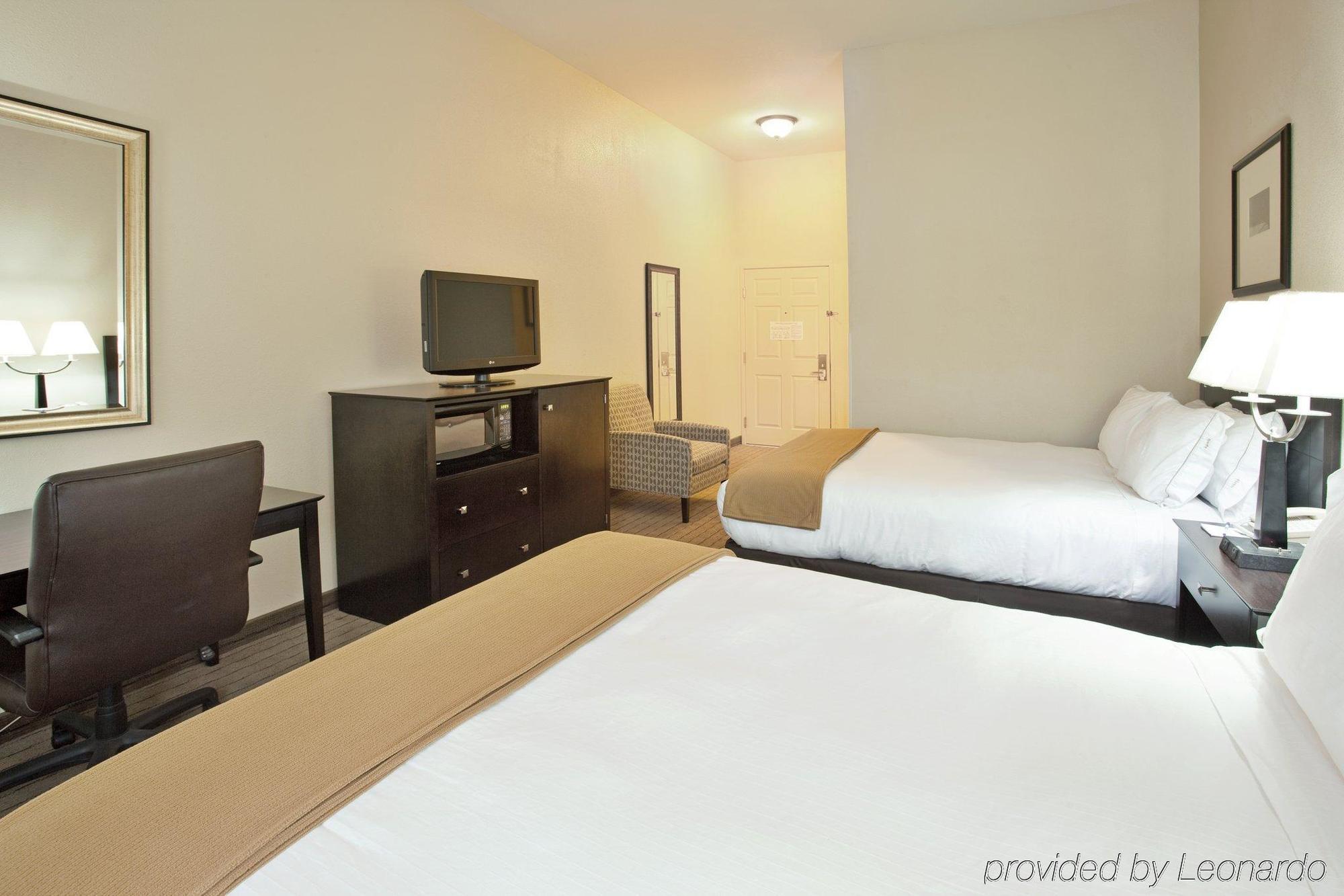 Holiday Inn Express & Suites Rancho Mirage - Palm Spgs Area, An Ihg Hotel Ngoại thất bức ảnh